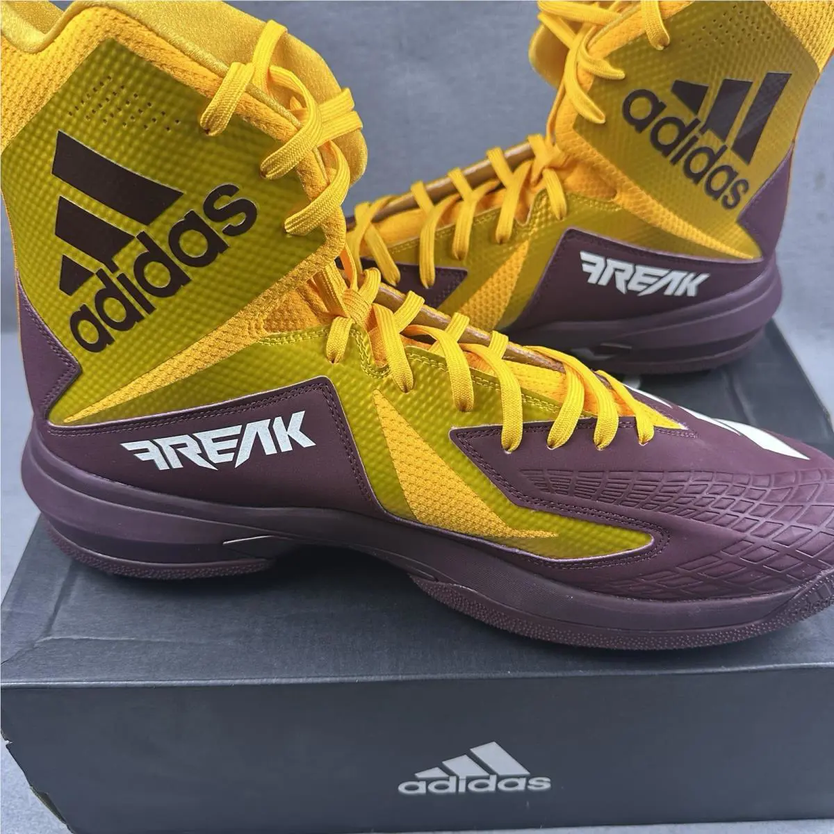 Adidas shoes - adidas SM Freak - Freak - D97378 - Red 5