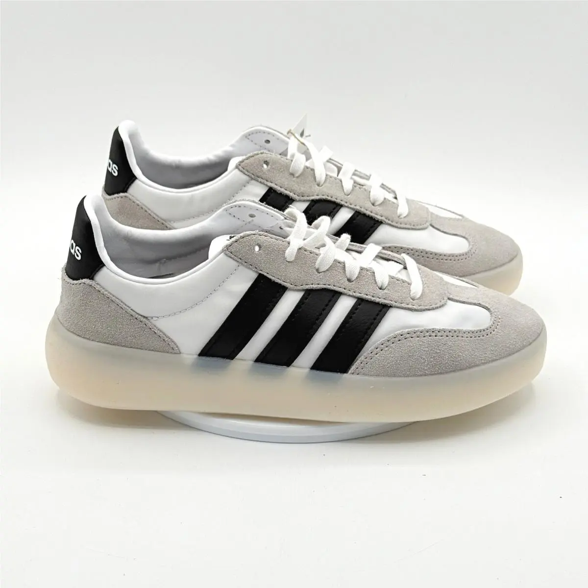 Barreda Decode Sneakers Size 7.5 Womens White/black JR3101 by Adidas