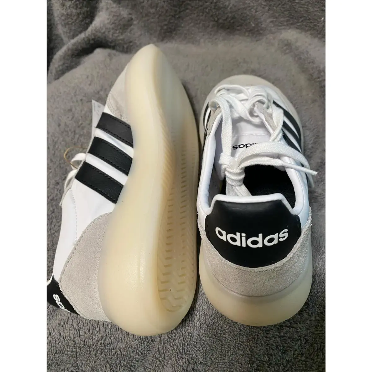 Adidas shoes - adidas Barreda - Barreda - JR3101 - White 1