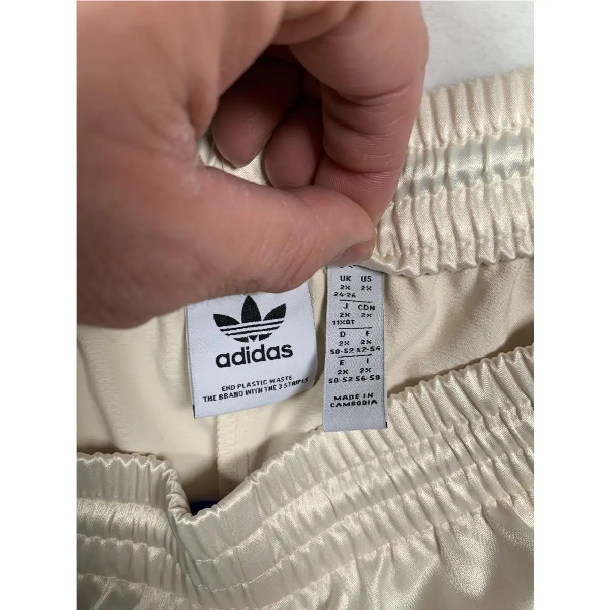 Adidas clothing - White 4