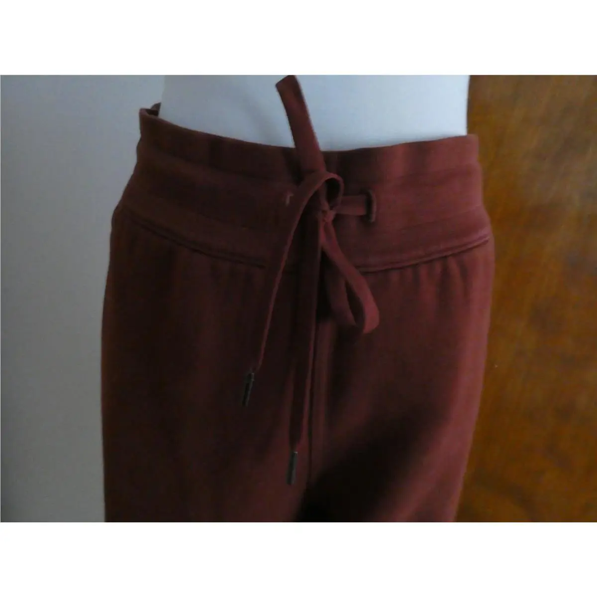 Lululemon clothing - Brown 21