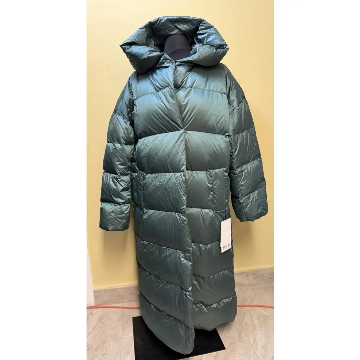 Lululemon clothing - Wunder Puff Long Jacket - Wunder Puff Long Jacket - Green 7