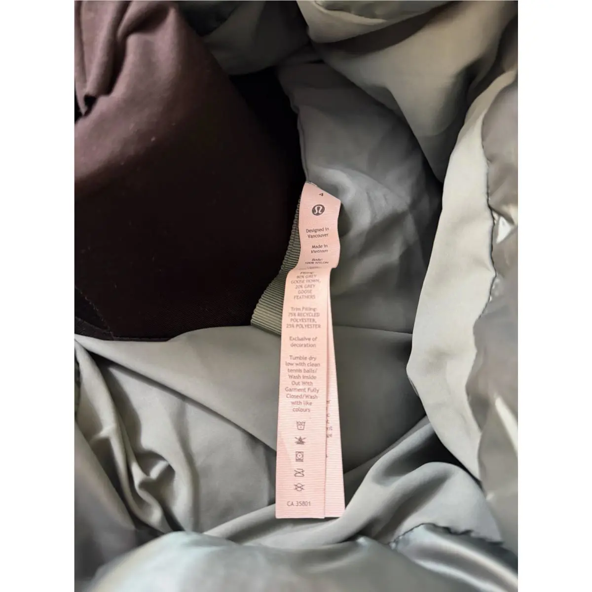 Lululemon clothing - Wunder Puff Long Jacket - Wunder Puff Long Jacket - Green 5