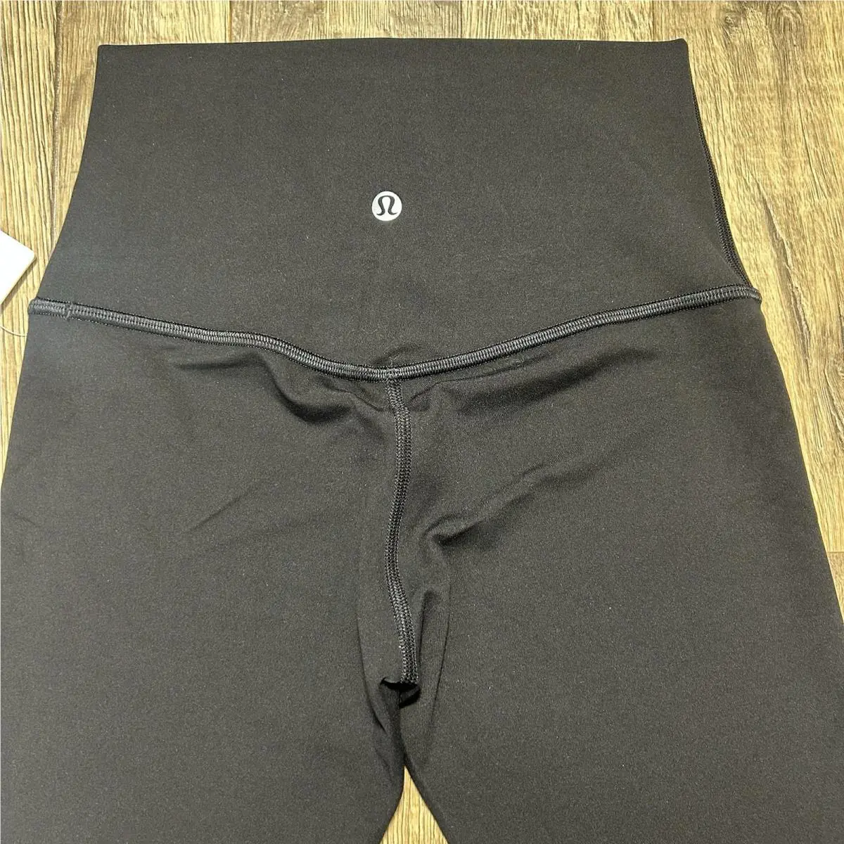Lululemon clothing - Black 1