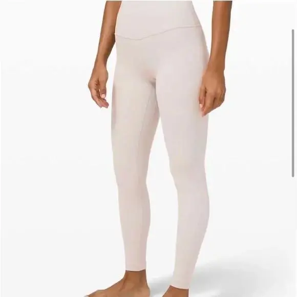Lululemon clothing - Chrome 0