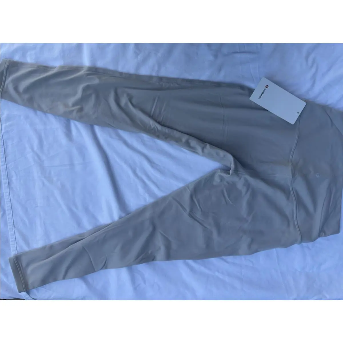 Lululemon clothing - Chrome 4