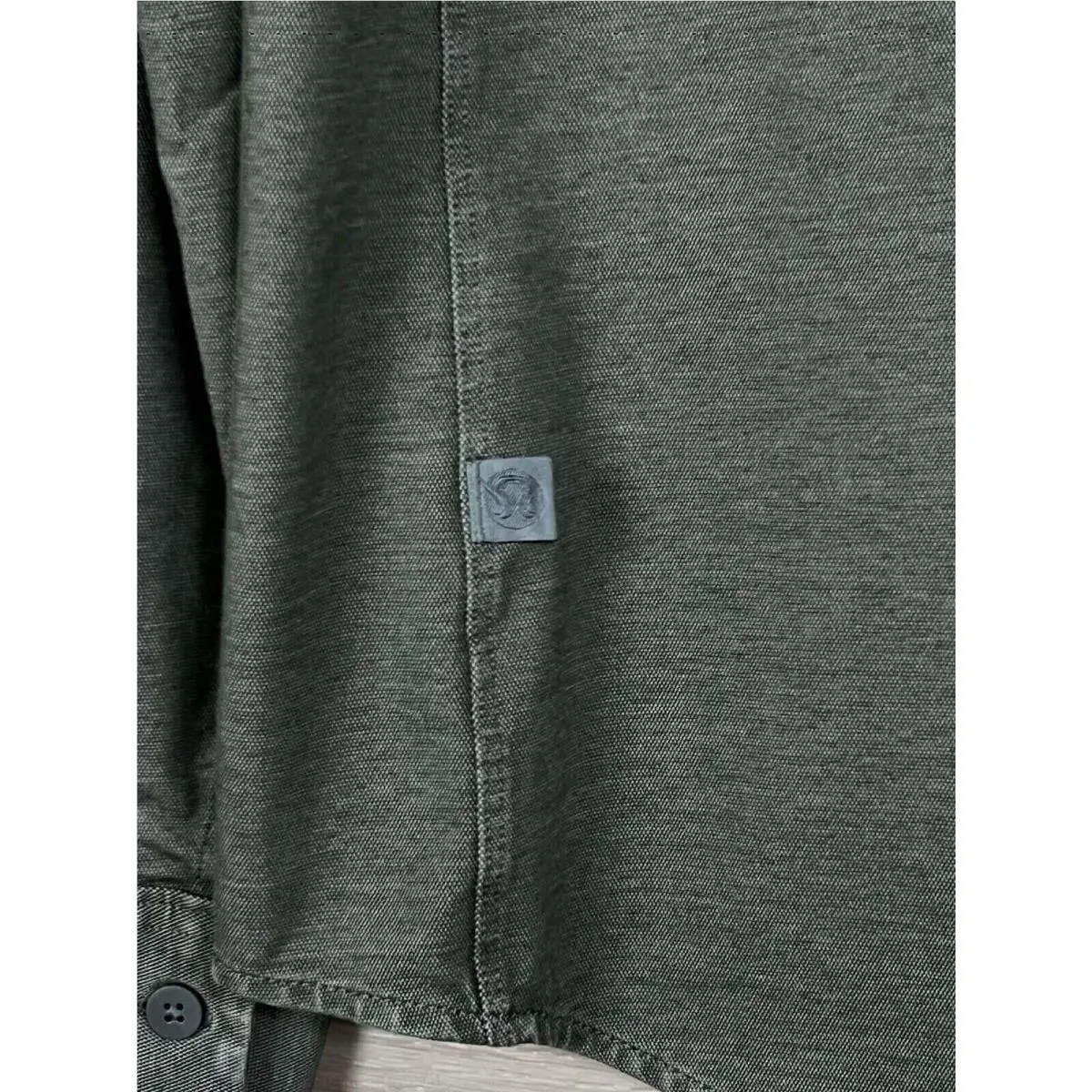 Lululemon clothing - Shirt - Shirt - Brown 1