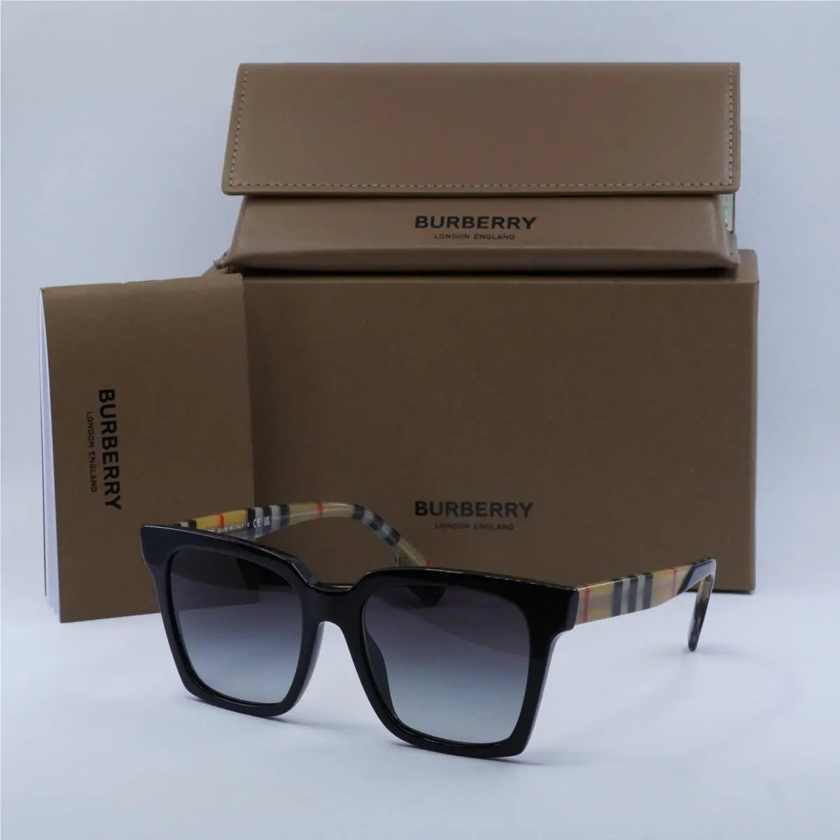 Burberry BE4335 39298G Black/grey Gradient 53-18-140 Sunglasses