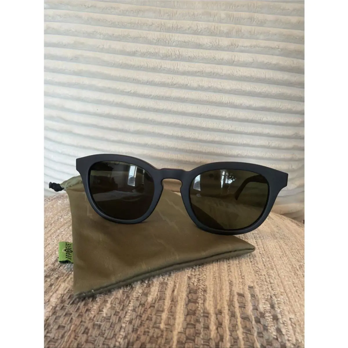 Electric Bellevue Matte Black/grey Sunglasses EE19801020
