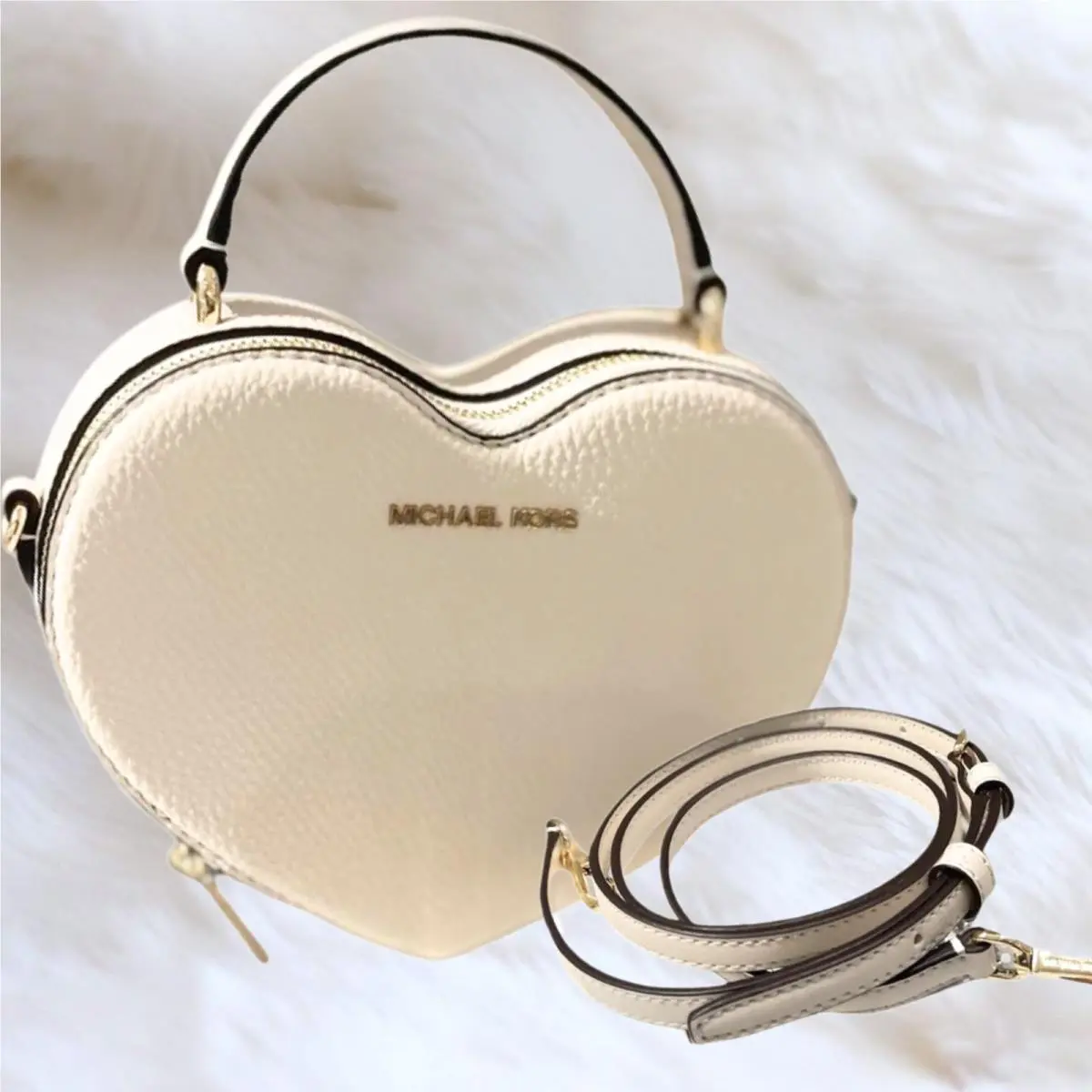 Jet Set Women Small Pvc Heart Crossbody Purse Bag Variation LIGHT CREAM MULTI by Michael Kors