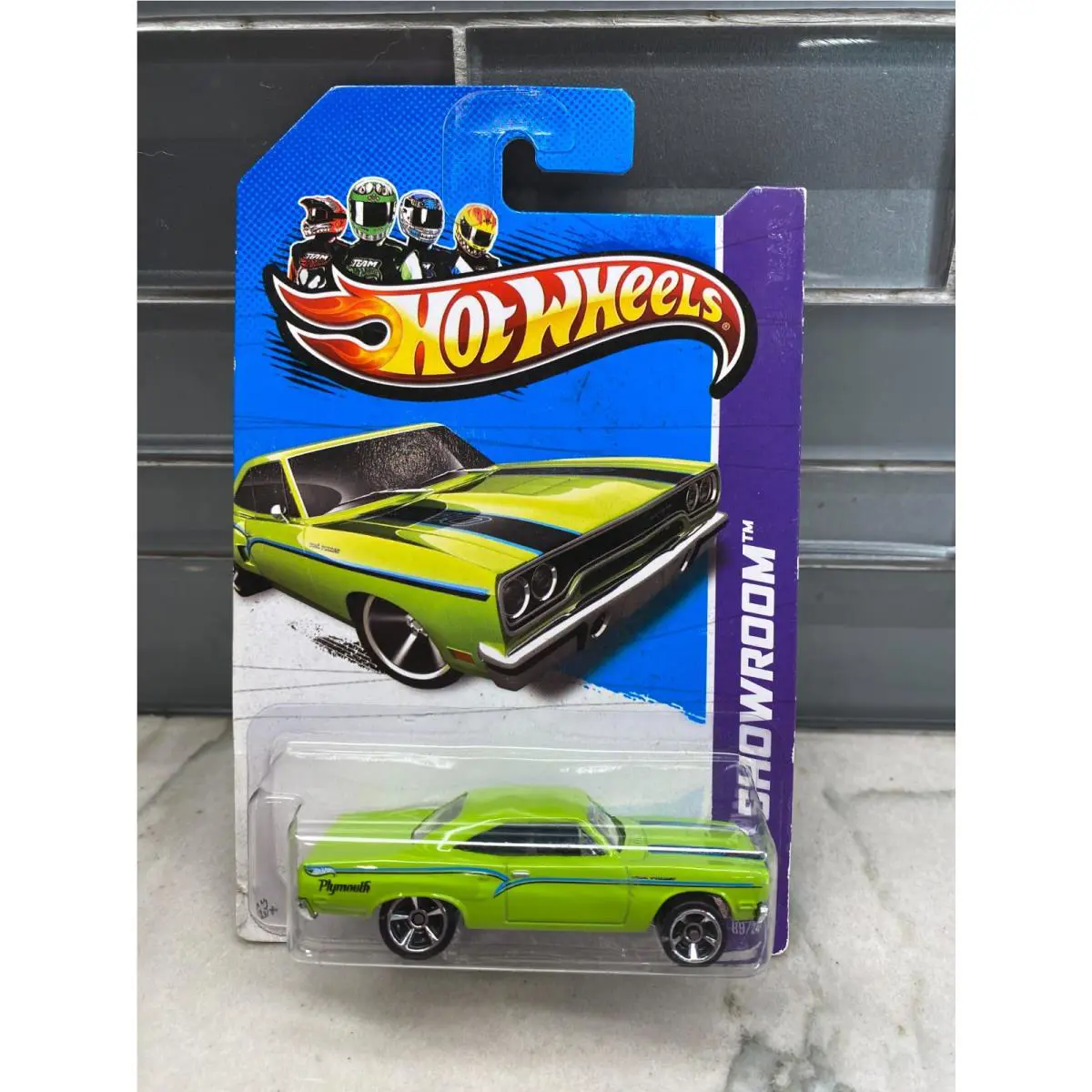 Hot Wheels 2013 HW Showroom `70 Road Runner Green Rare Package Error