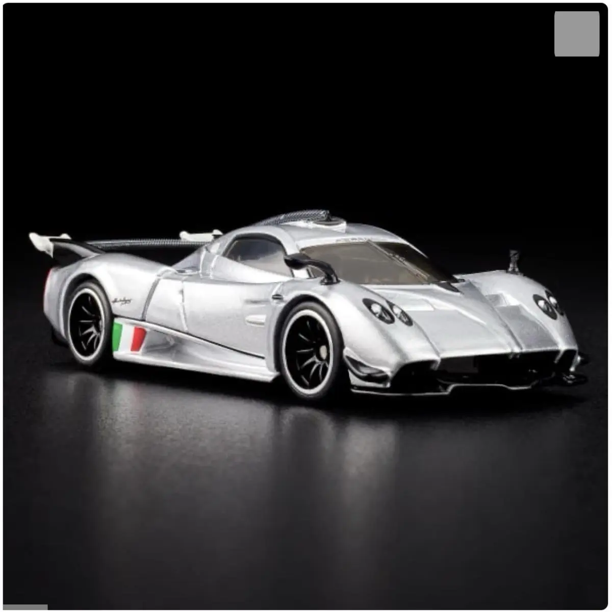 2026 Hot Wheels Rlc Spectraflame Silver ’21 Pagani Huayra R