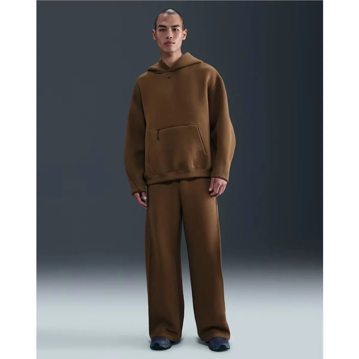 Nike clothing - Brown 2