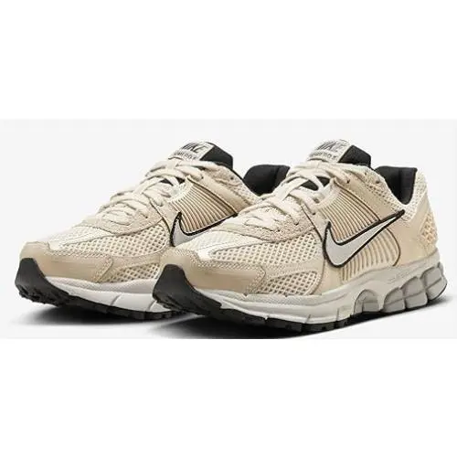 Nike shoes - FN6742 200 - FN6742 200 - Pearl White/Chrome-Light Bone 1