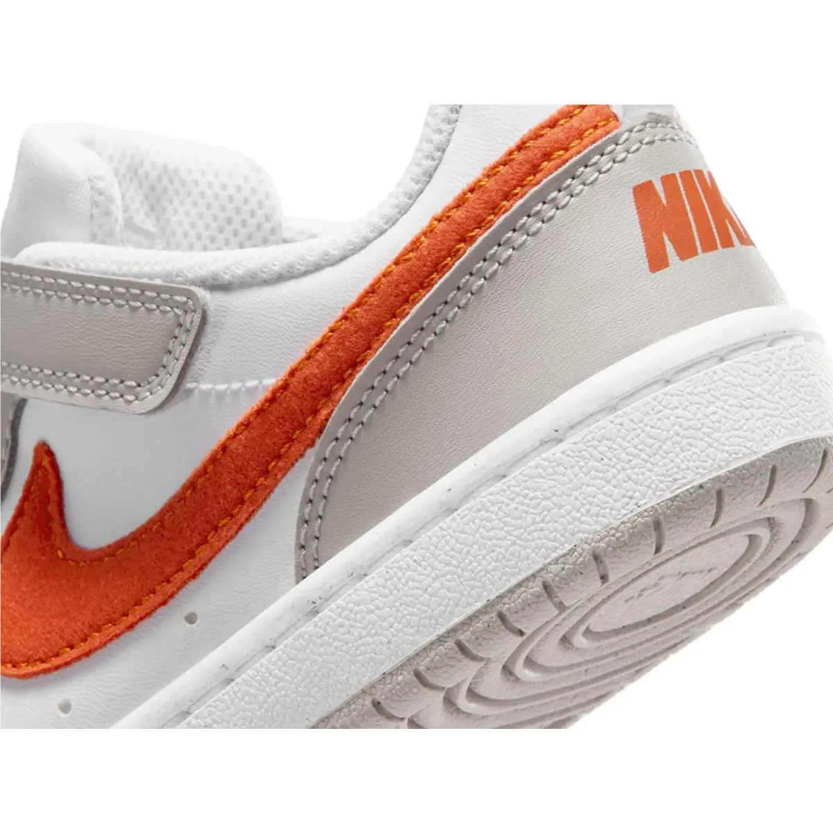 Nike shoes - Tan 15