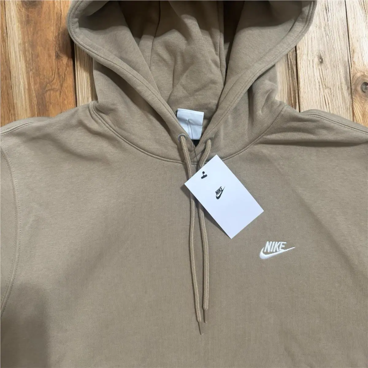 Nike clothing - Brown 2