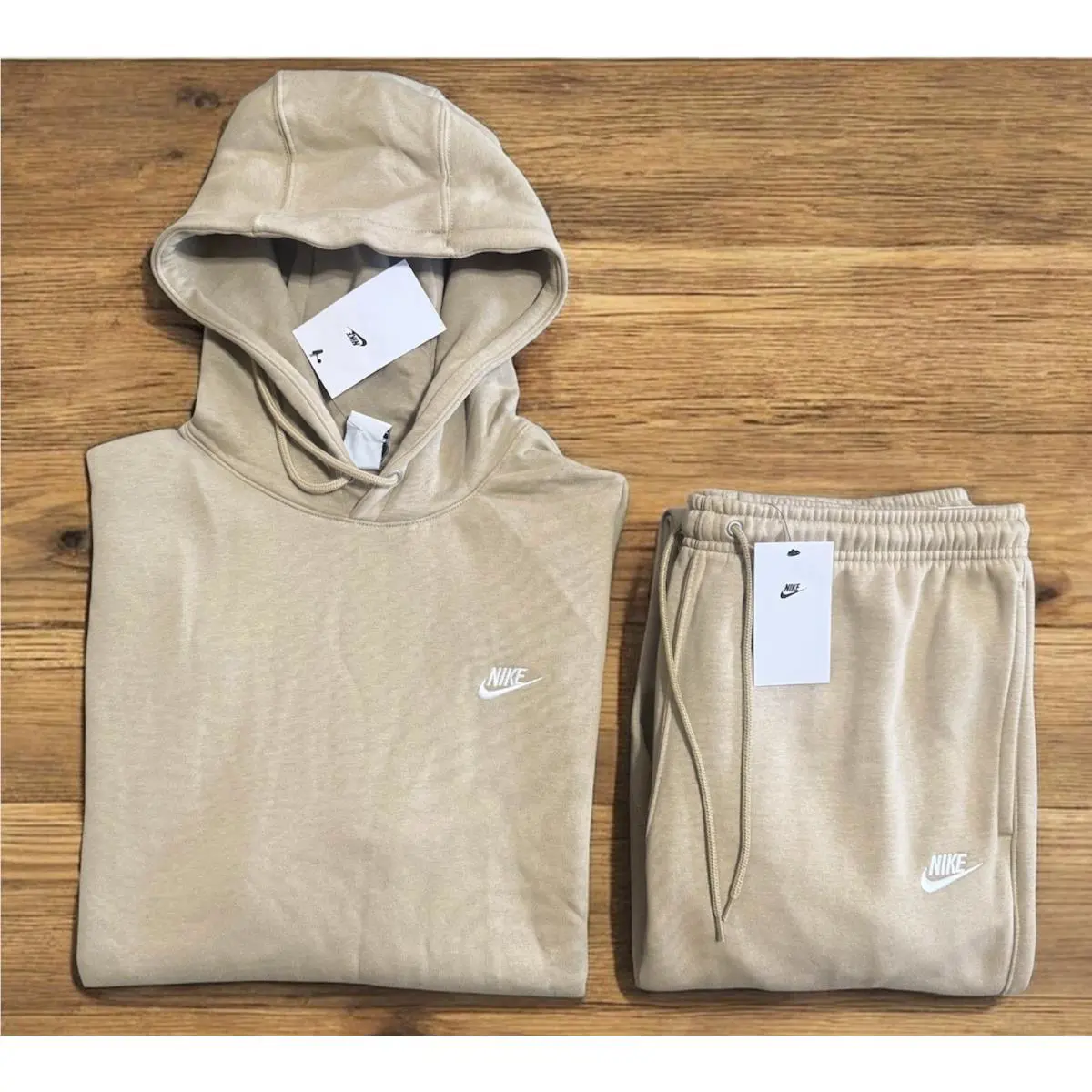 Nike clothing - Brown 12