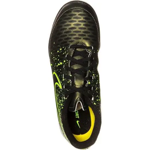 Nike shoes - Black 3