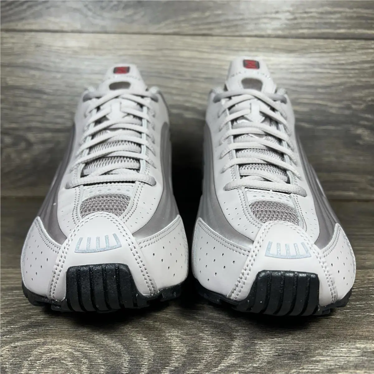 Nike shoes - Nike Shox R4 Gray - Shox Gray - Silver 1