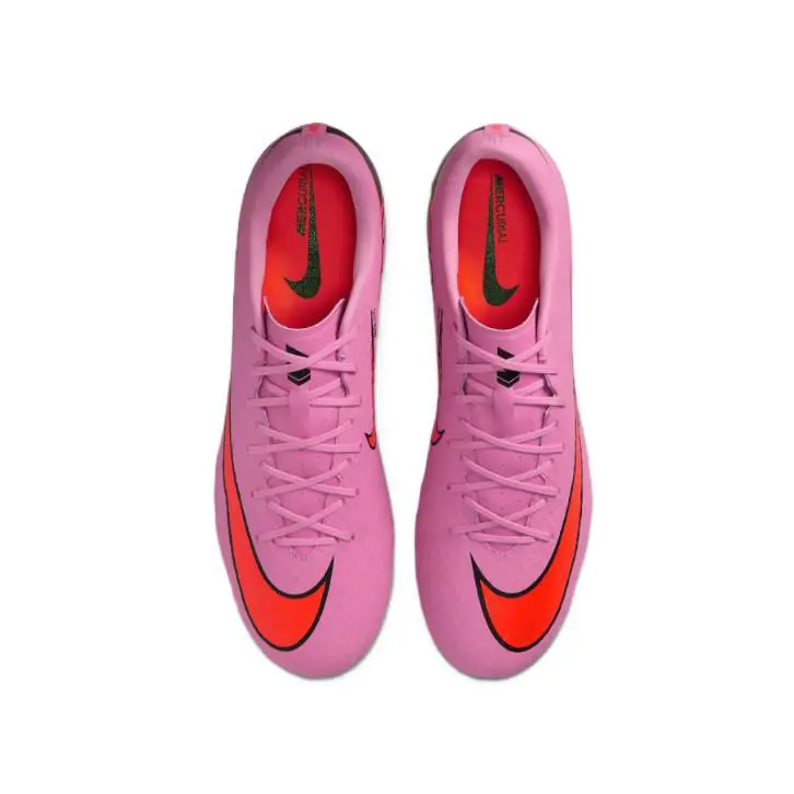 Nike shoes - Magic Flamingo/Total Crimson 2