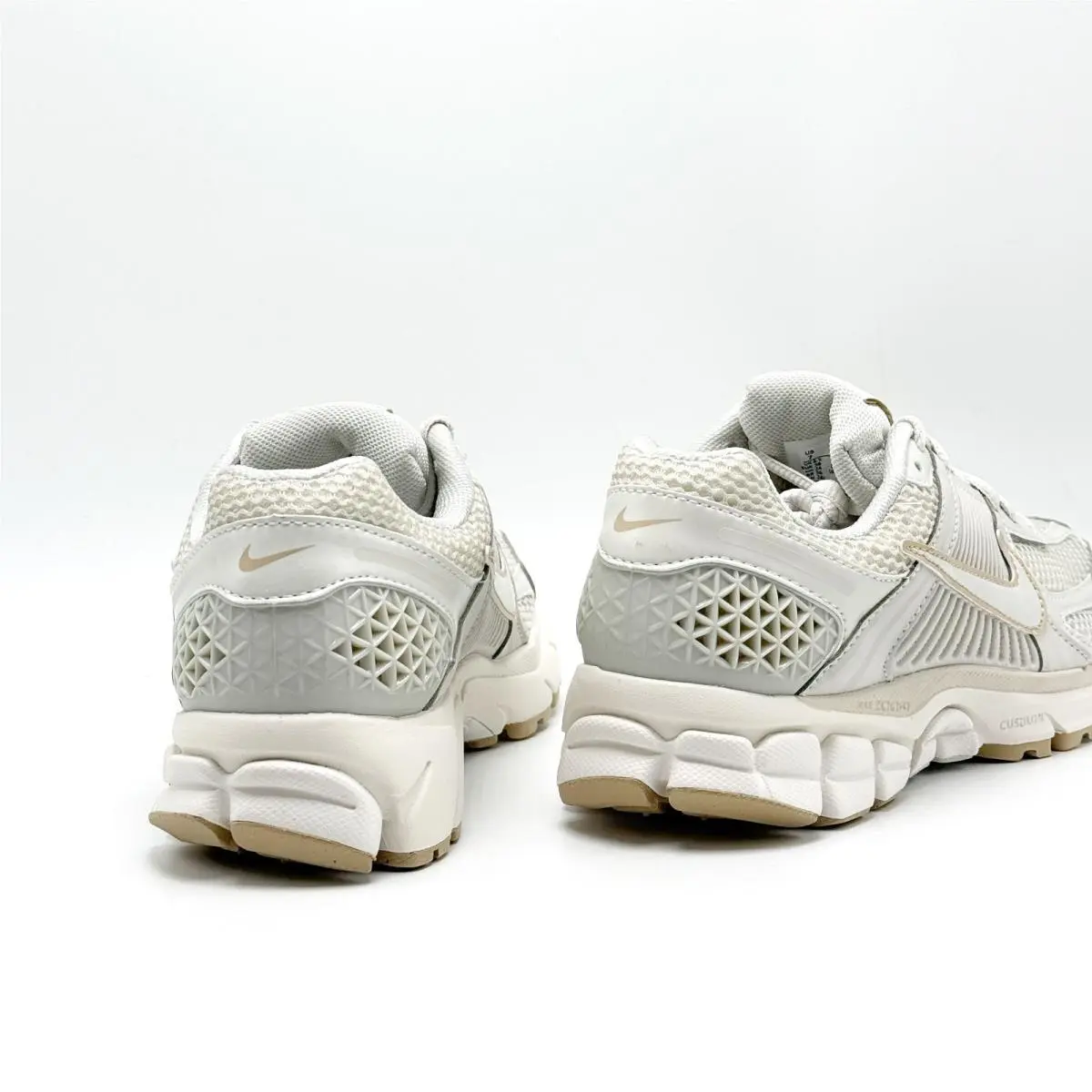 Nike shoes - Nike Zoom Vomero - Zoom Vomero - HQ2181-003 - Beige 7