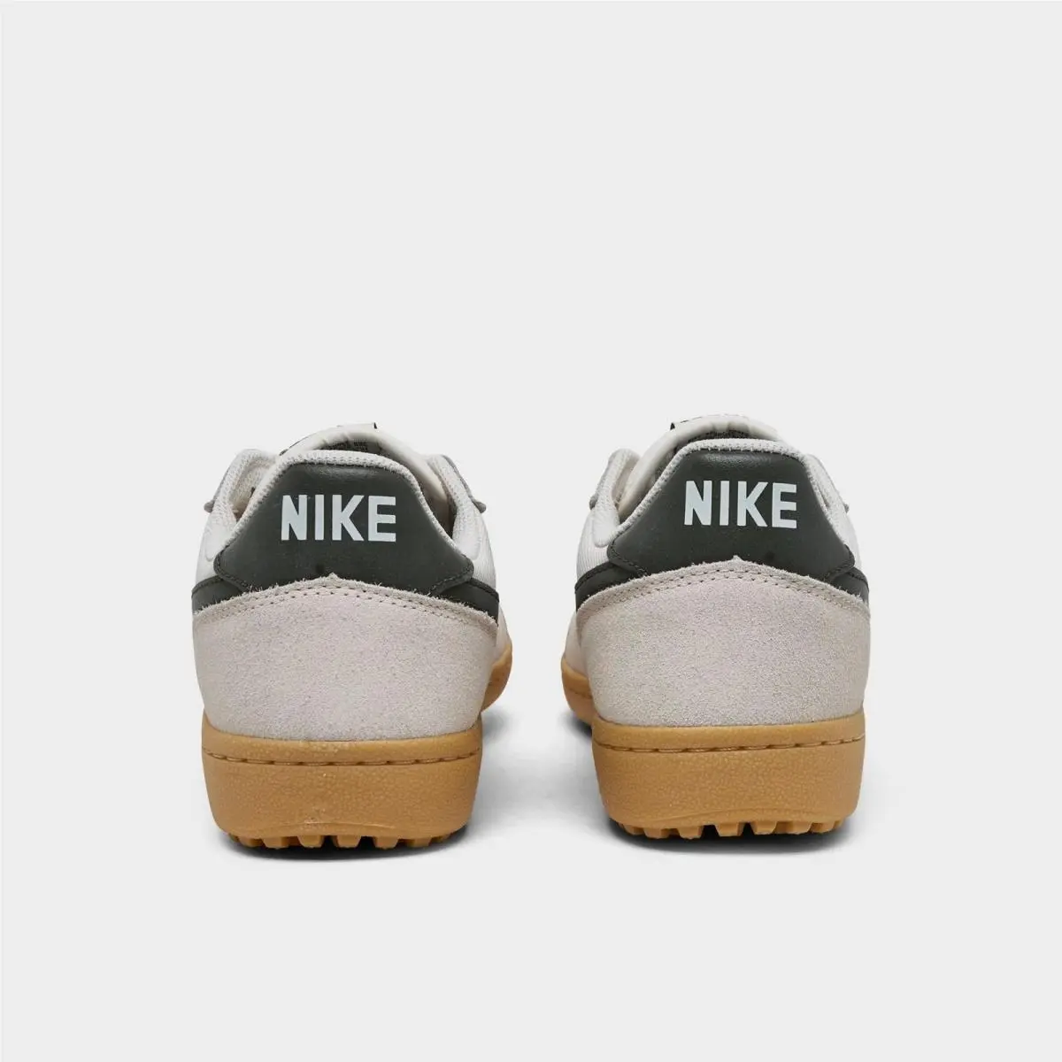 Nike shoes - Pale Ivory/Gum Yellow/Cargo Khaki 8