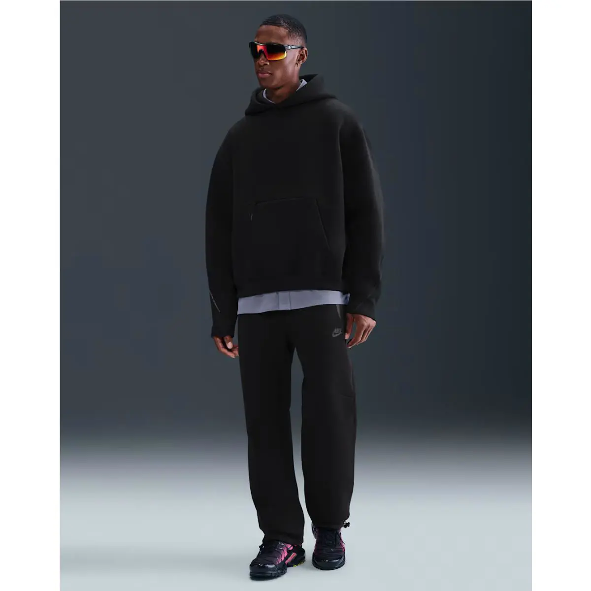 Nike clothing - HV6535-010 - HV6535-010 - Black 1