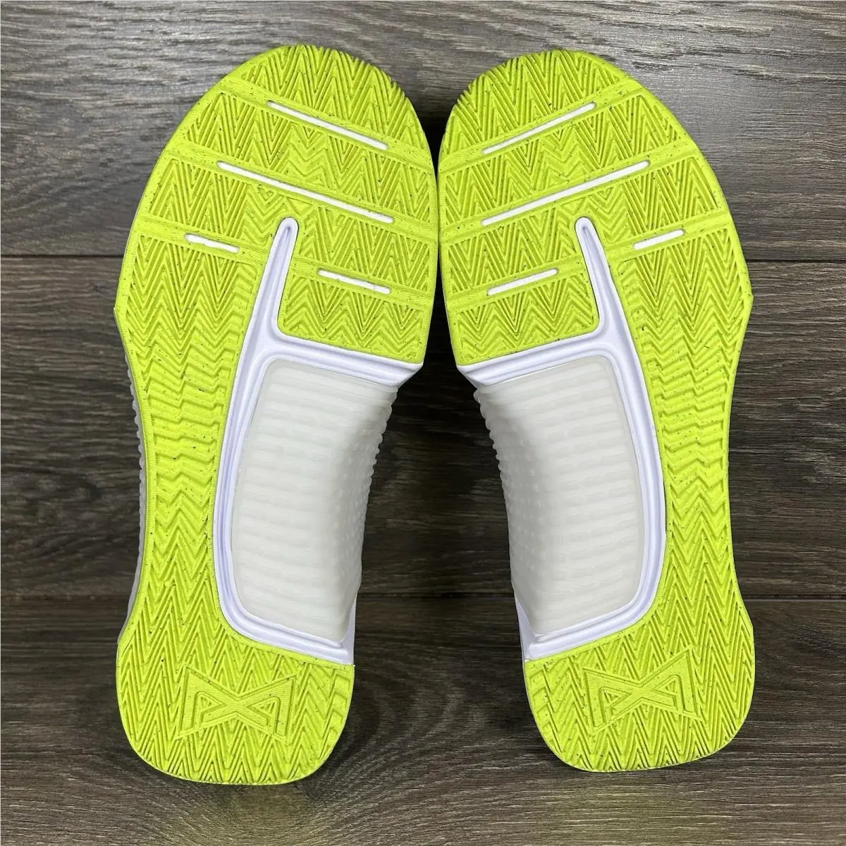 Nike shoes - Nike Metcon 9 White Volt - White 14