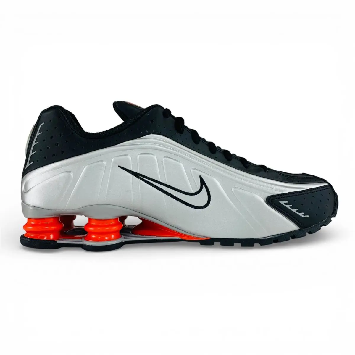 Nike shoes - Nike Shox R4 - Shox - HQ1988-002 - Silver 0