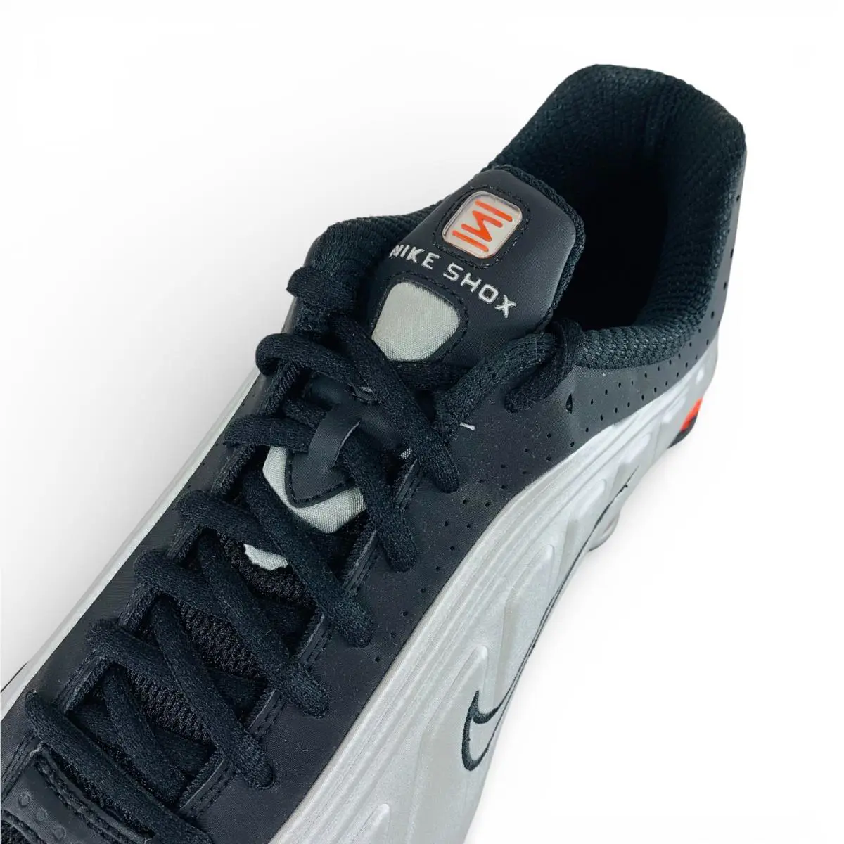 Nike shoes - Nike Shox R4 - Shox - HQ1988-002 - Silver 8