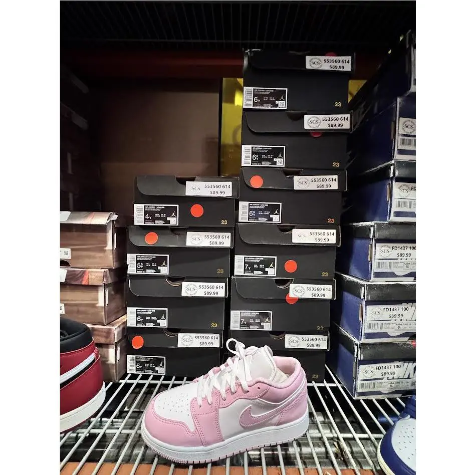 Nike shoes - Youth Air Jordan 1 Low (GS) Med Soft Pink/Pearl Pink-White 7