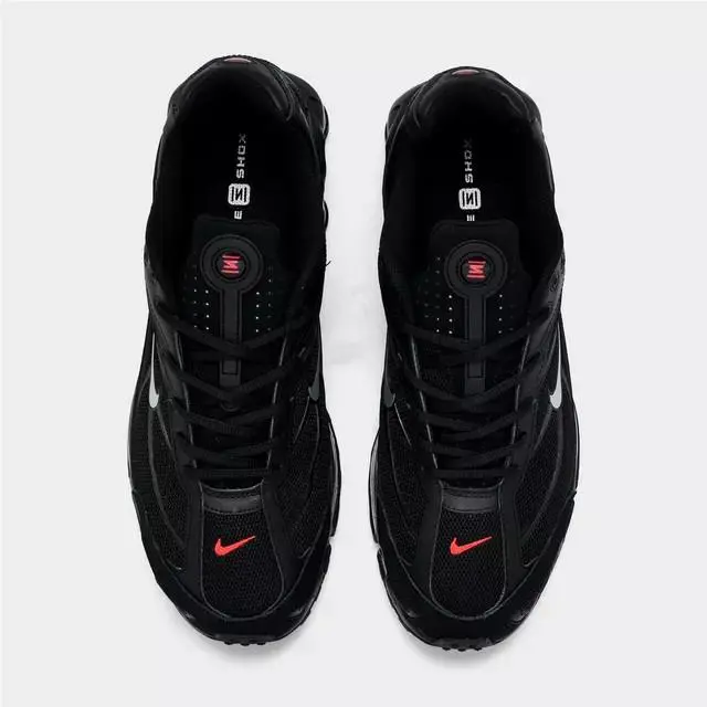 Nike shoes - Black/University Red/Medium Ash/Metallic Silver 3