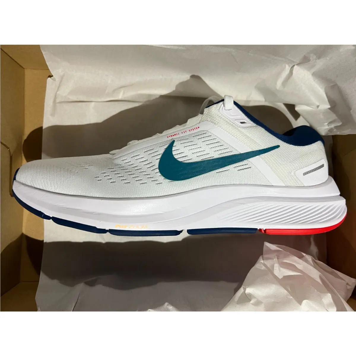Nike shoes - DA8535 - DA8535 - White/Bright Spruce 3
