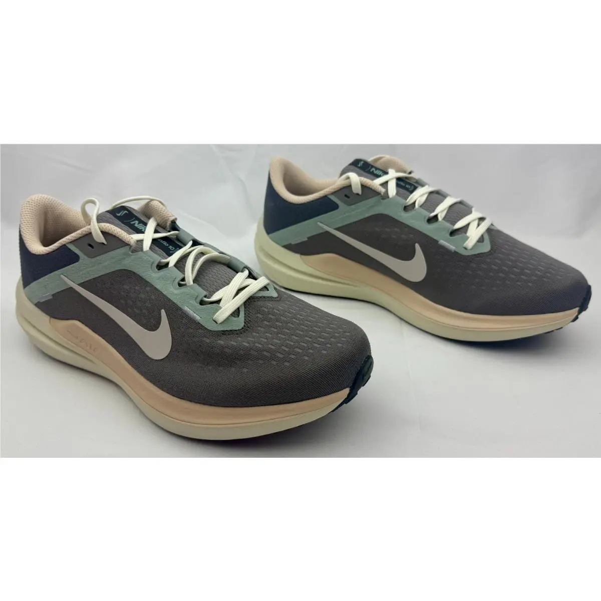 Nike shoes - Multicolor 10