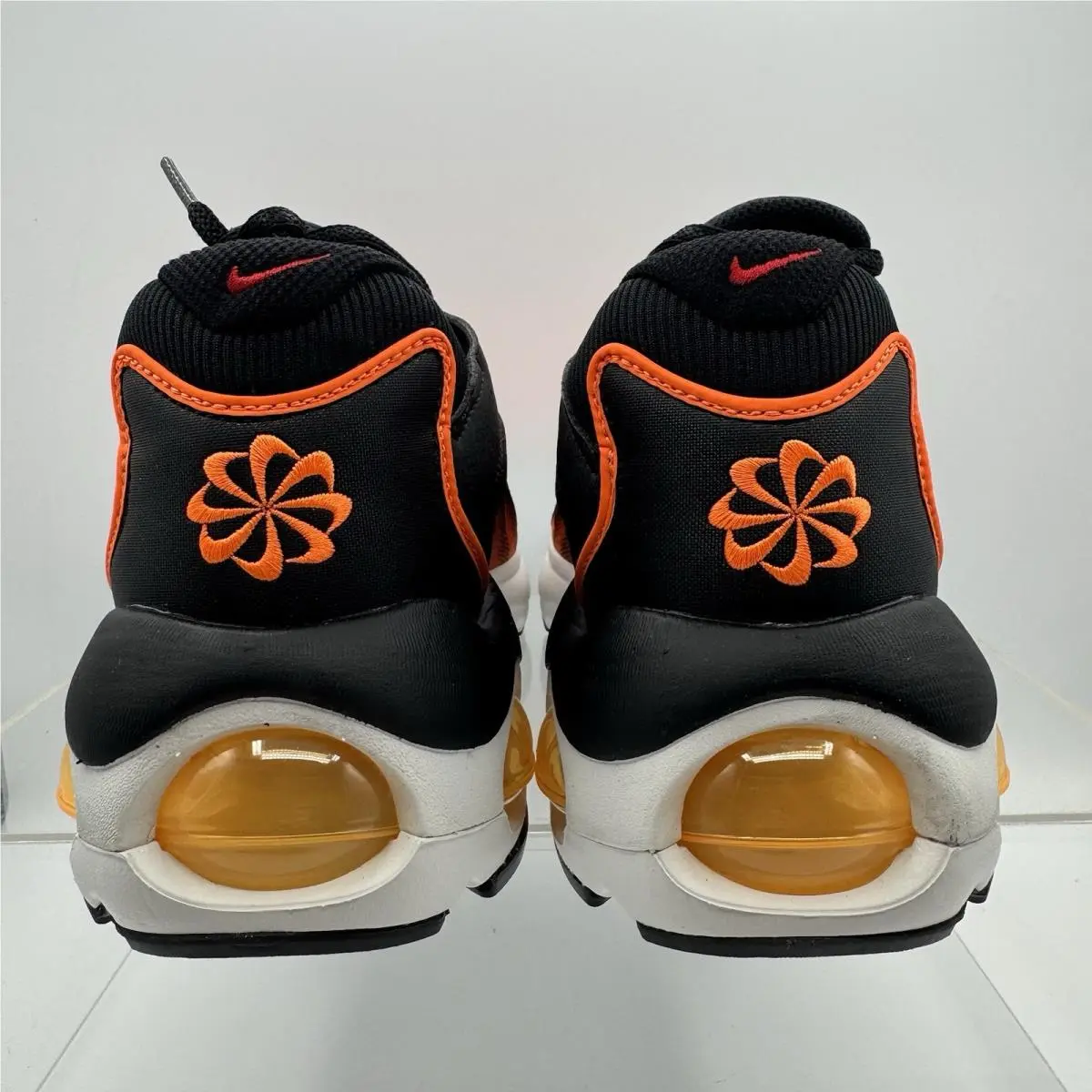 Nike shoes - Nike Air Max TW - Air Max - FJ2590 001 - Orange 3