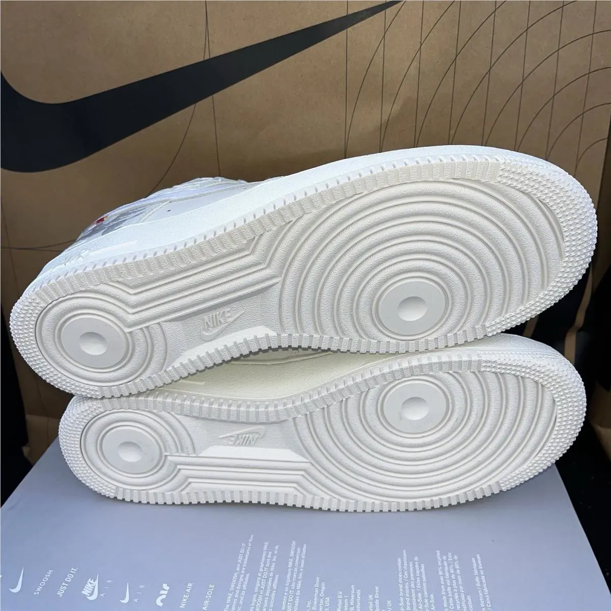 Nike shoes - Nike Air Force 1 `07 - IQ1119-011 - White 4