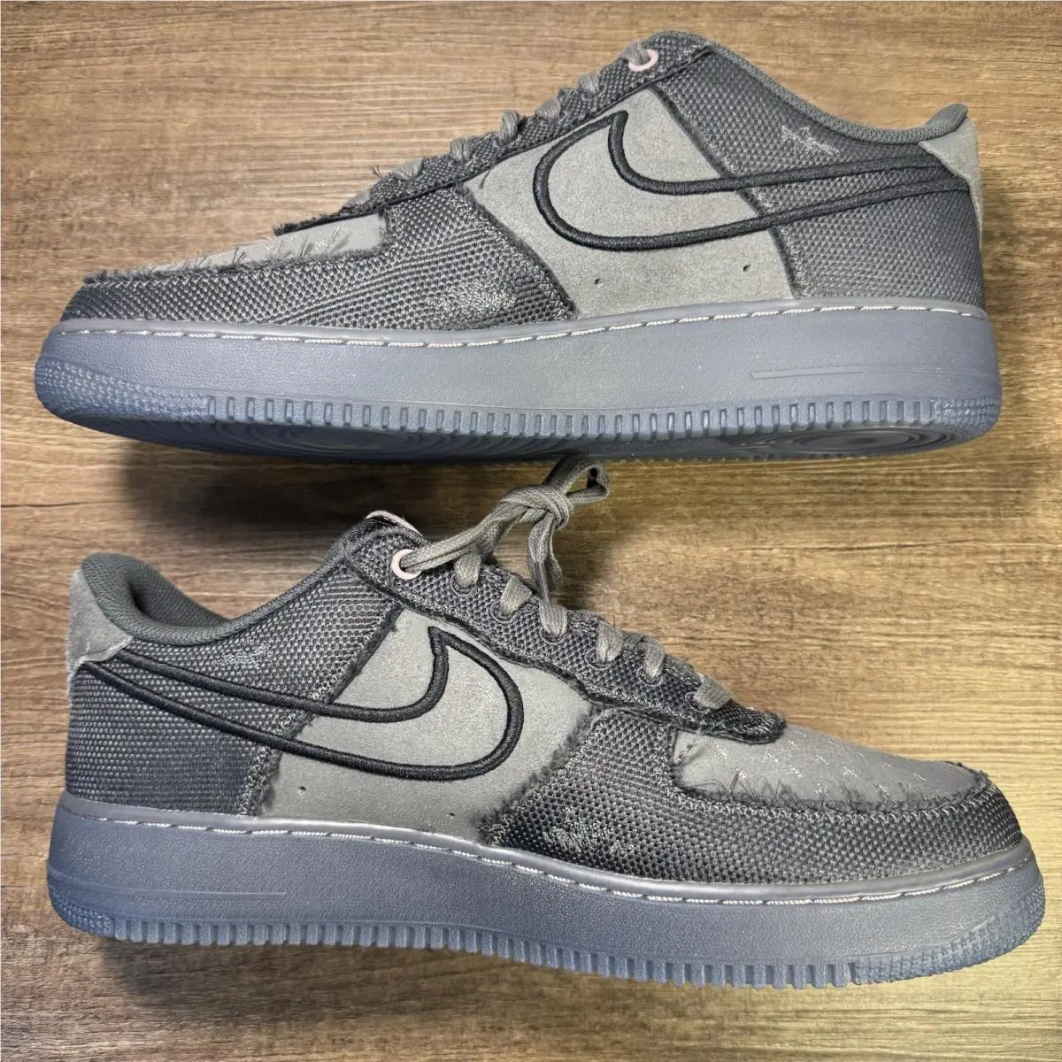 Nike shoes - Nike Air Force 1 - Air Force - IQ0614-060 - Gray 3