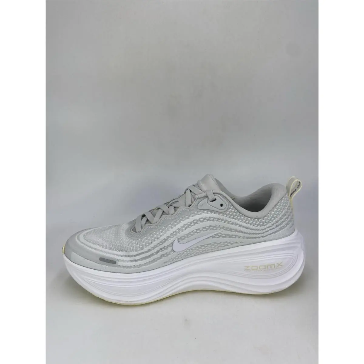 Nike shoes - Nike W Vomero - Vomero - HV8154 009 - Photon Dust/White-Alabaster (UPC: 198487612820) 1
