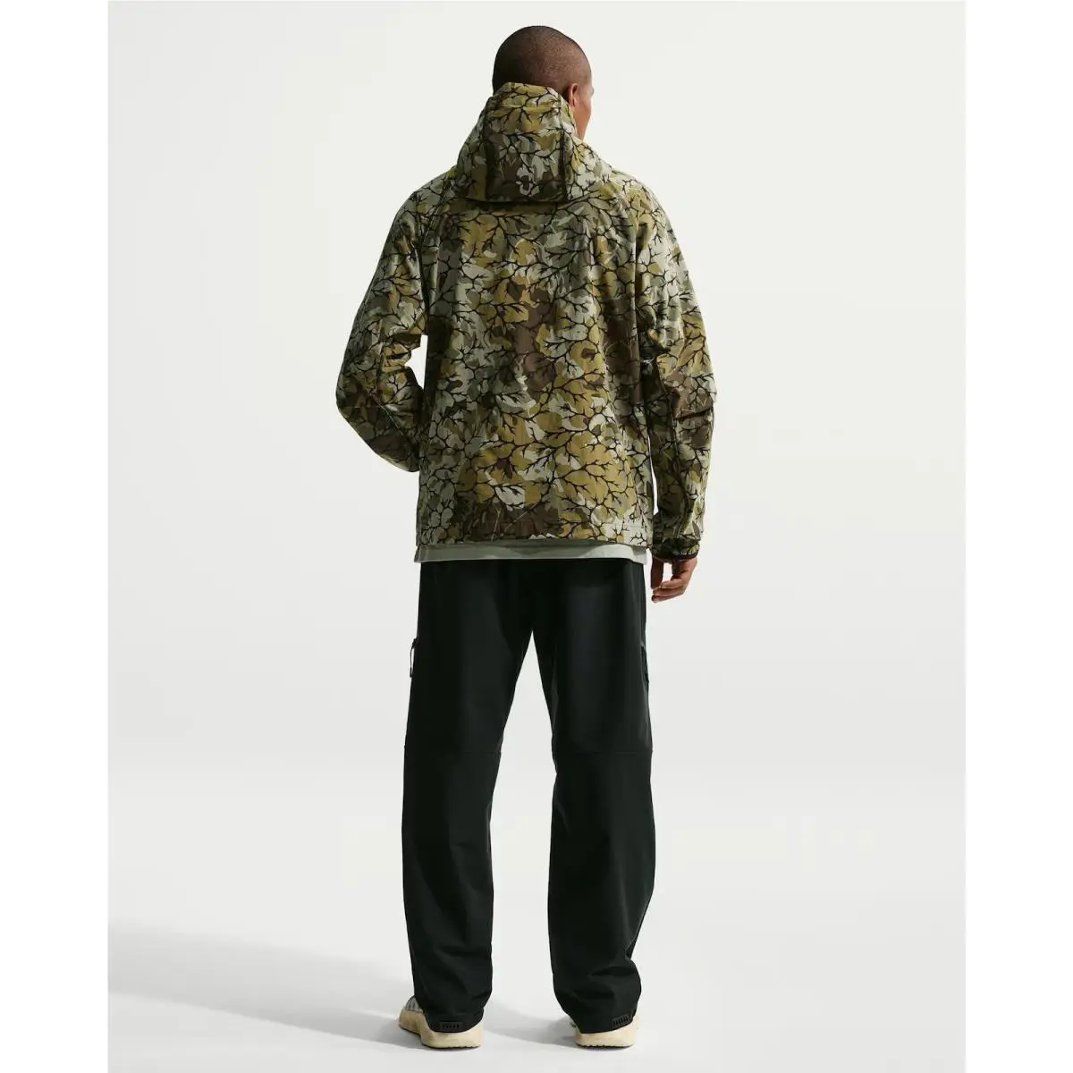Nike clothing - Nike Tech Woven Windbreaker Jacket - HM7151-223 - Medium Olive (UPC: 197600965454) 3