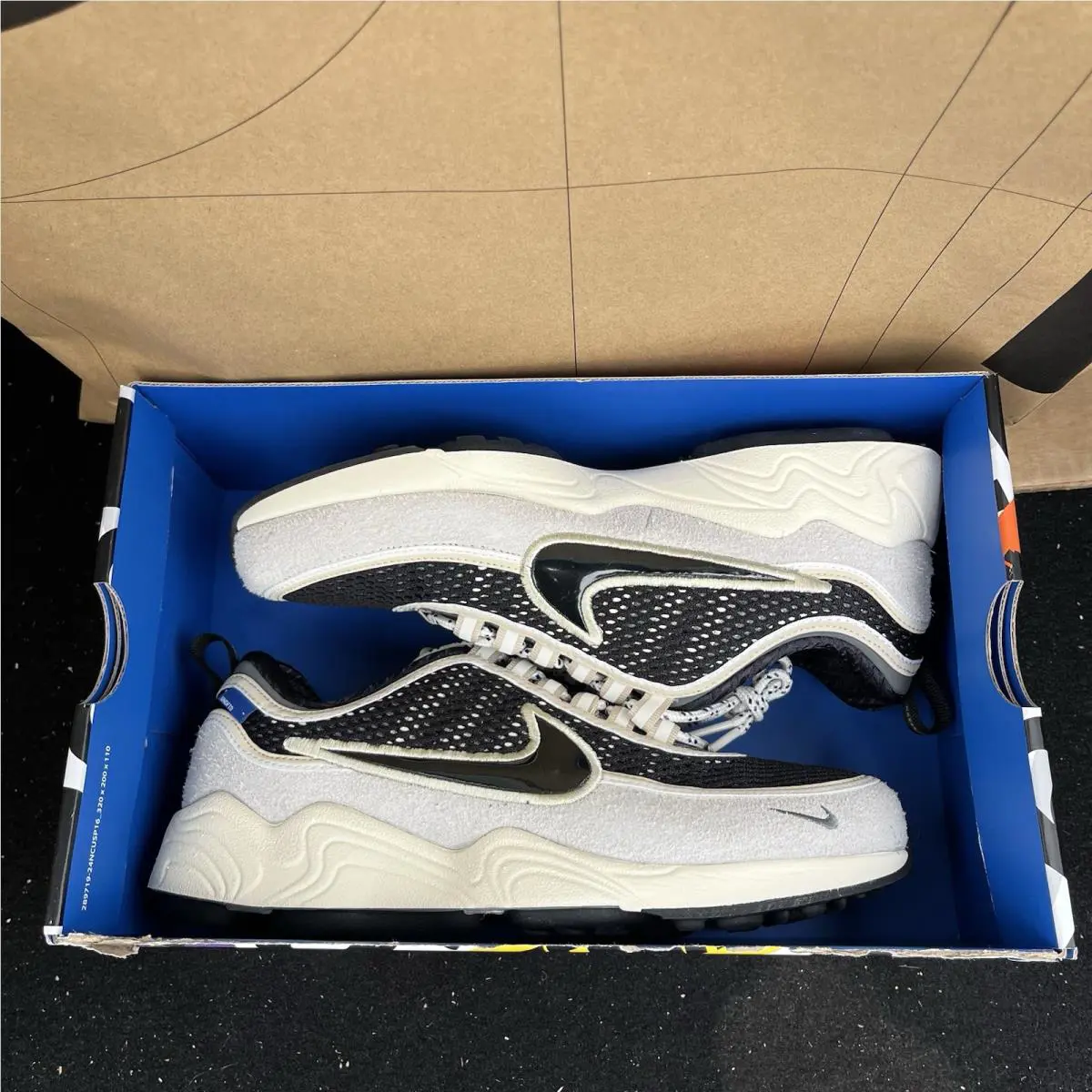Nike shoes - Nike Zoom Spiridon - Zoom Spiridon - HV4847-001 - Black, Manufacturer: Phantom/Black/Light Cream 5