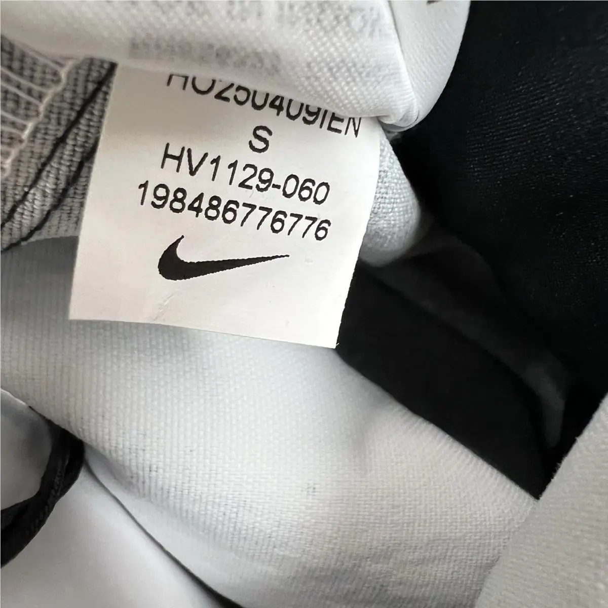 Nike clothing - HV1129060 - HV1129060 - Anthracite/Black/Summit White 4