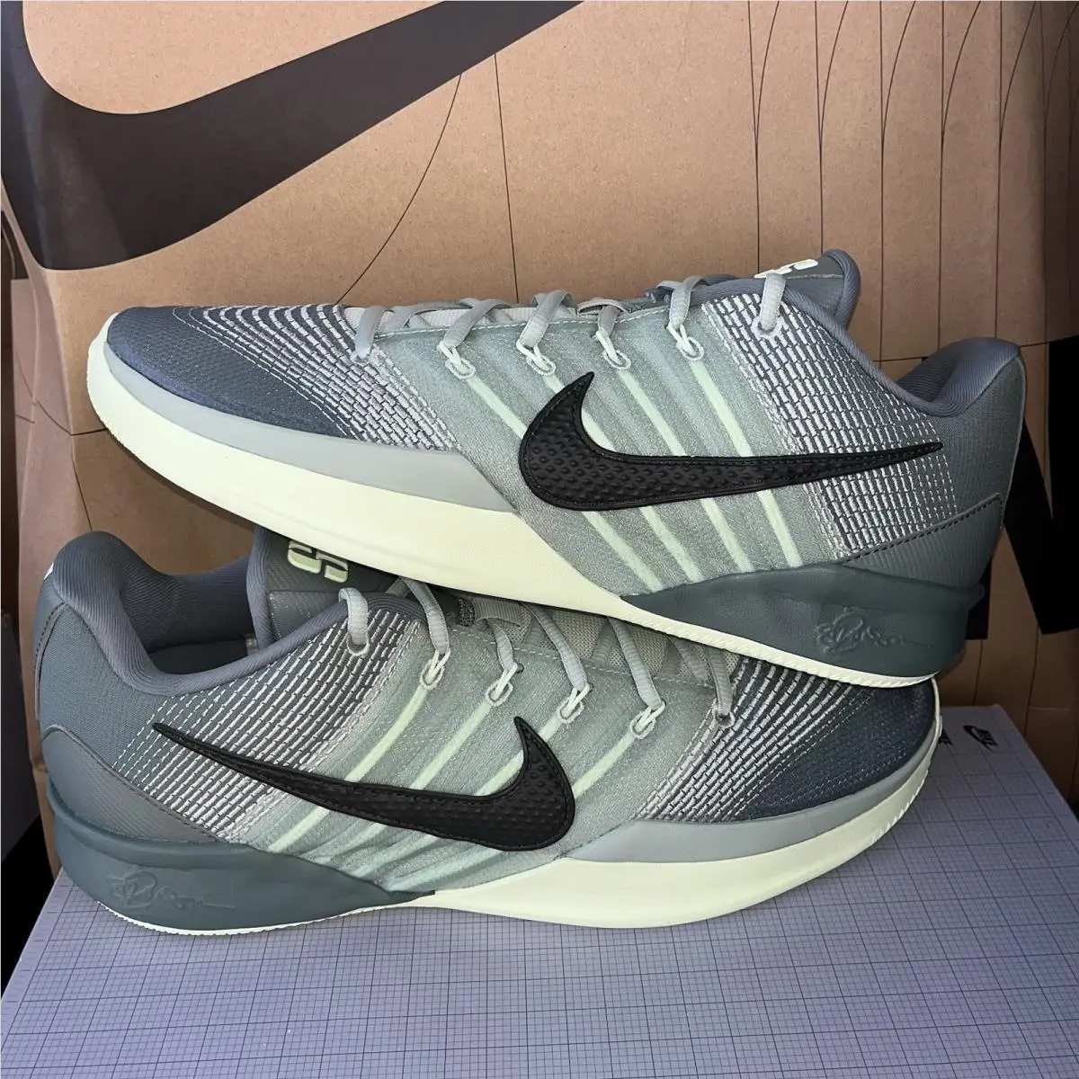 Nike shoes - Nike 3 - HF2881 301 - Green (UPC: 198727557409) 0