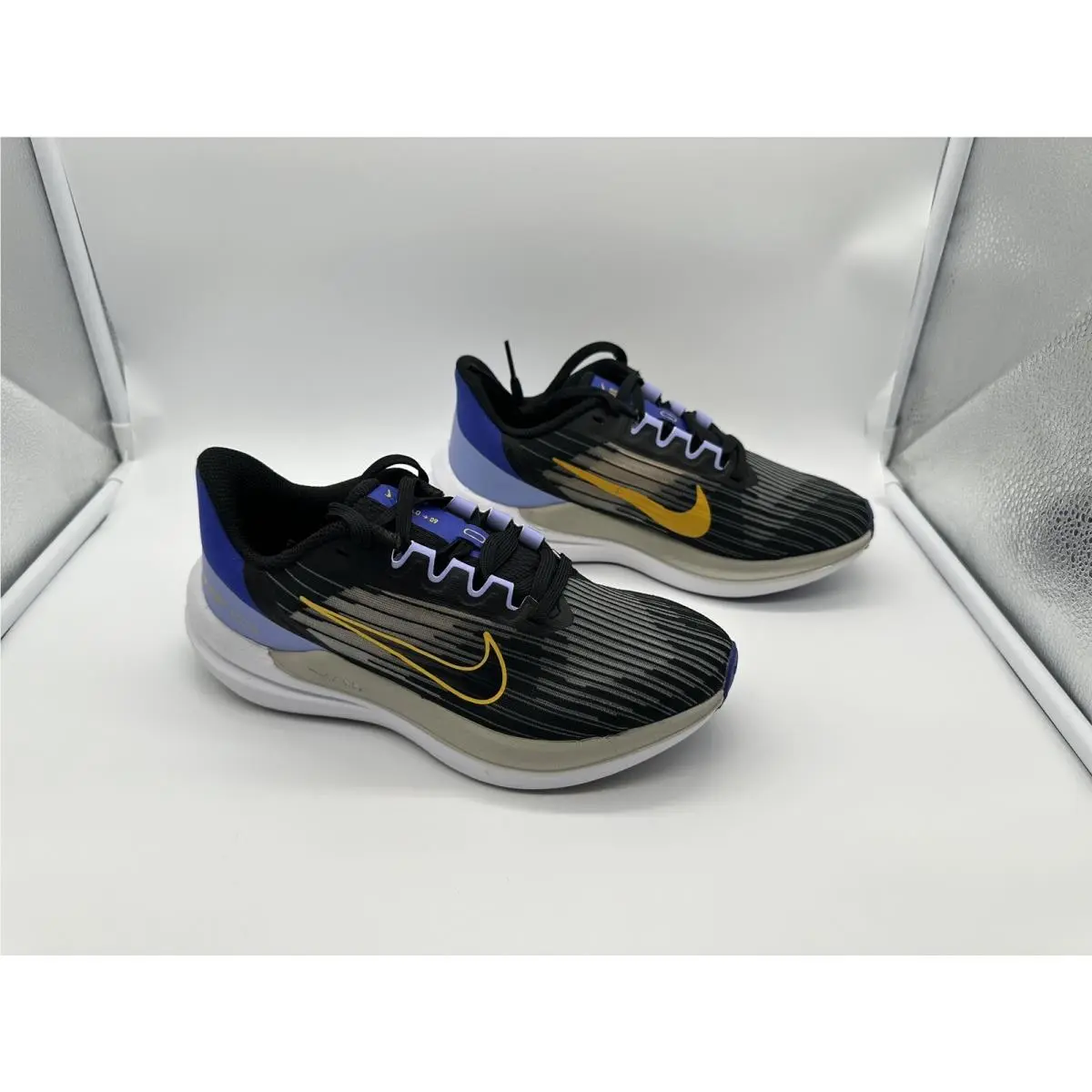 Nike Womens Air Winflo 9 DD8686-003 Black Running Shoes Sneakers Size 5