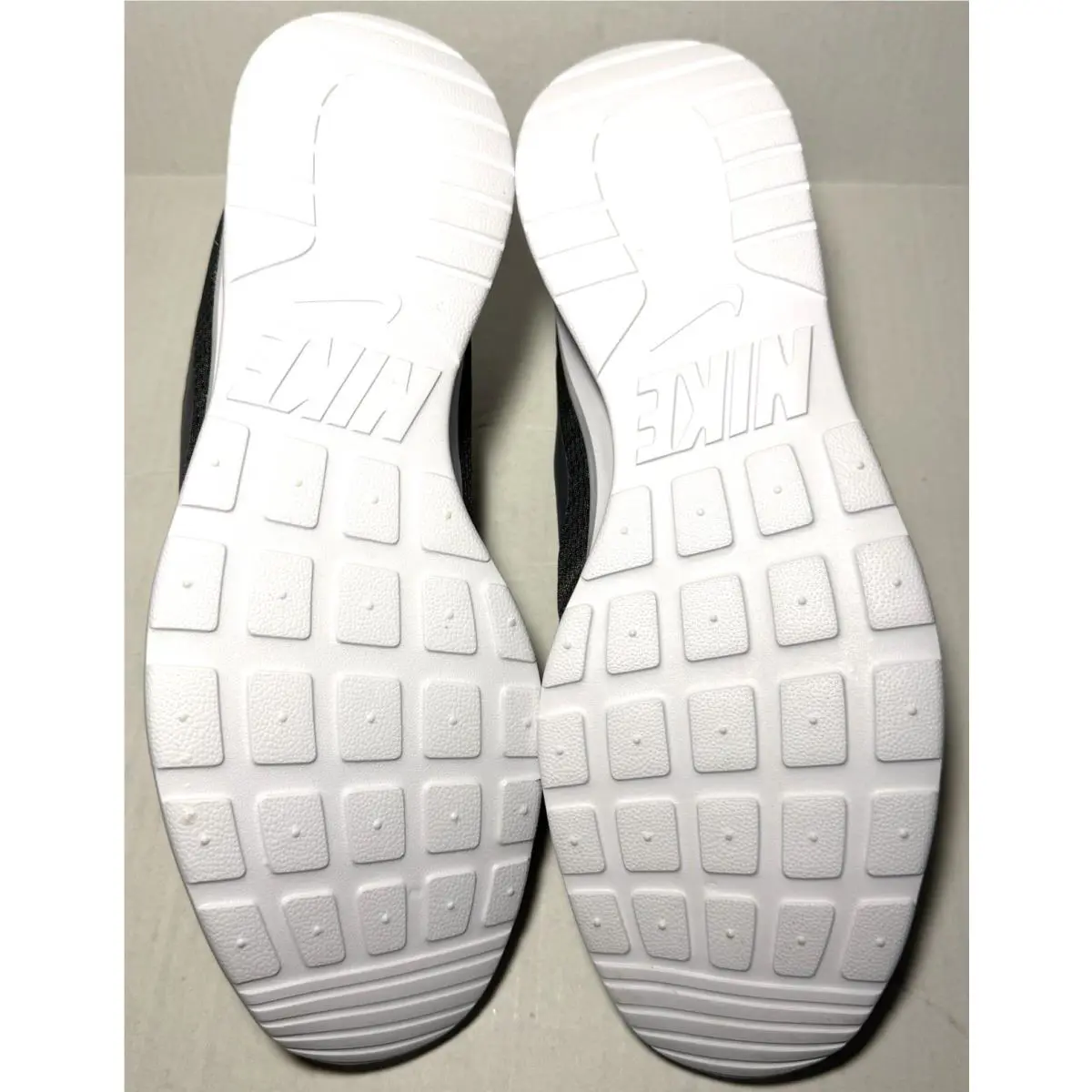 Nike shoes - Tanjun - Tanjun - 812654-014 - Gray 4