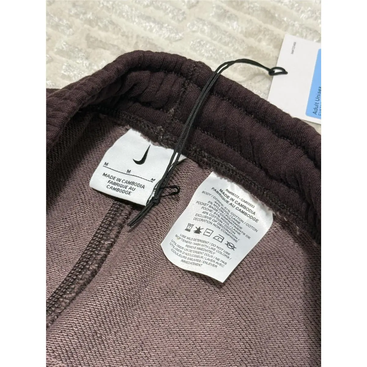 Nike clothing - Nike FV4886-010 - FV4886048 - Brown (UPC: 197594410572) 4