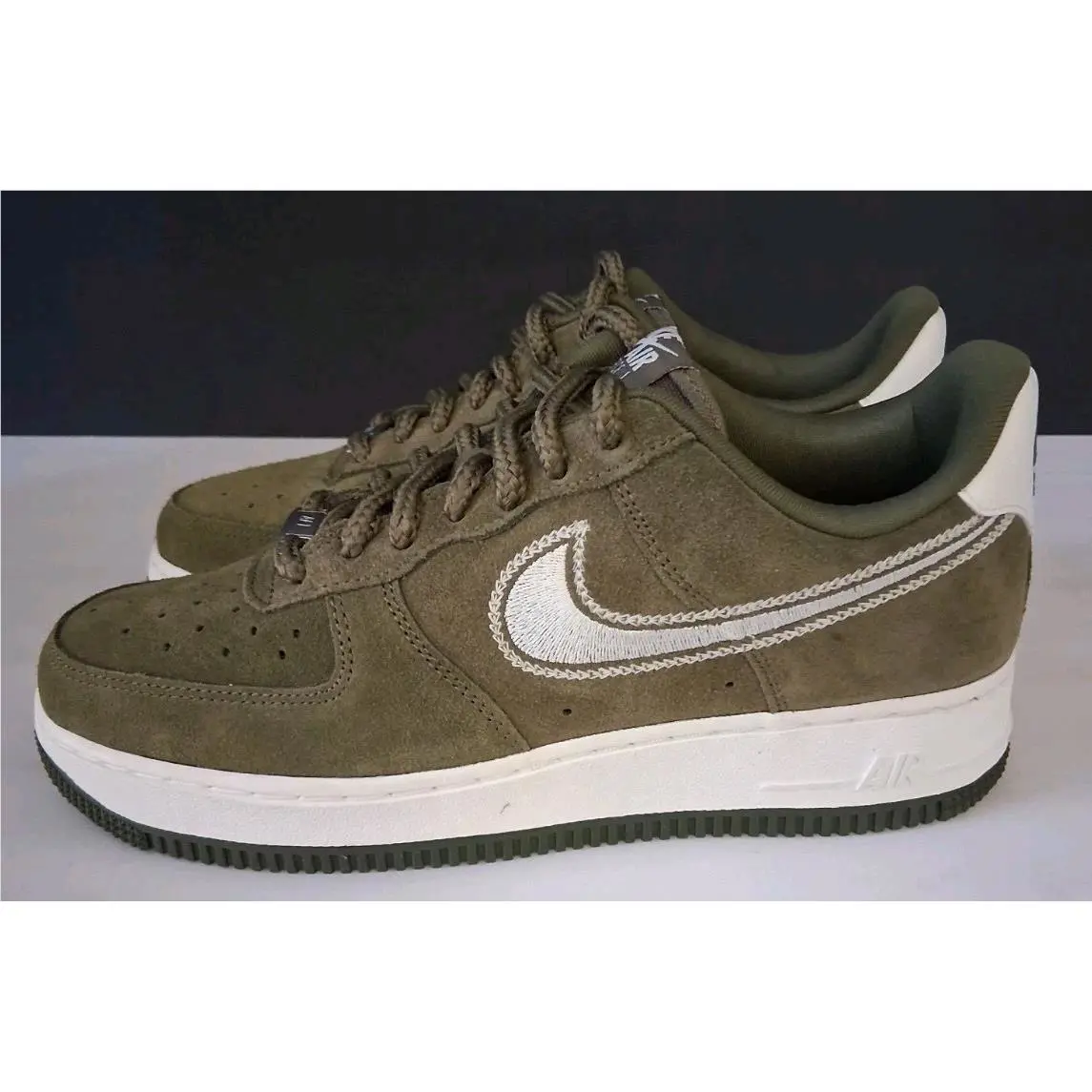 Nike shoes - Nike Air Force 1 `07 LV8 - HJ4465 201 - Medium olive/Sail 3