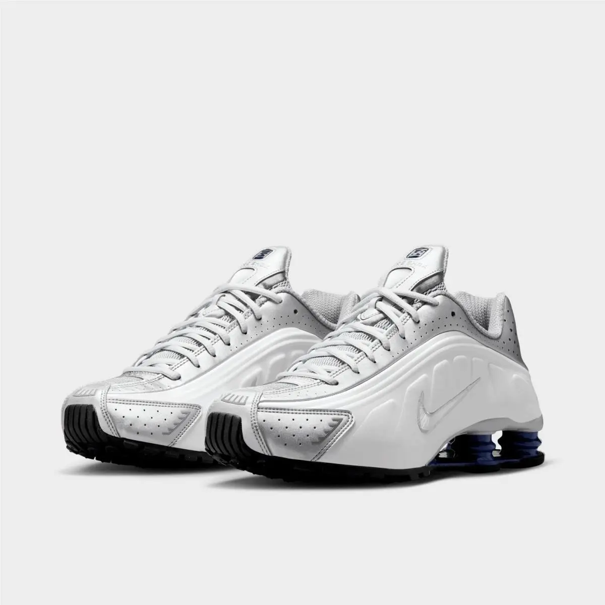 Nike Shox R4 Running Shoes White / Metallic Silver Sz 9 HQ1988 102
