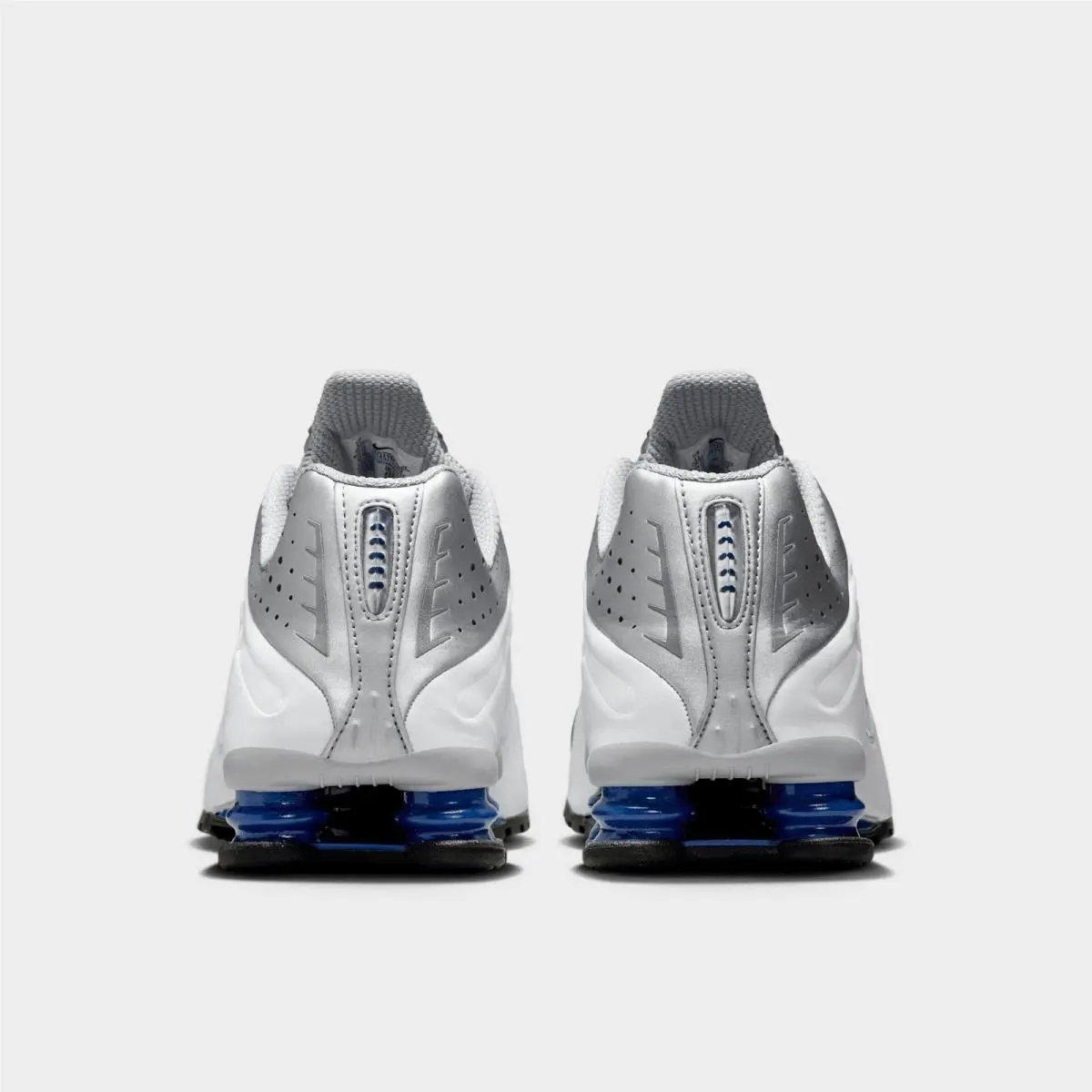 Nike shoes - Nike Shox R4 - Shox - HQ1988-102 - White 2