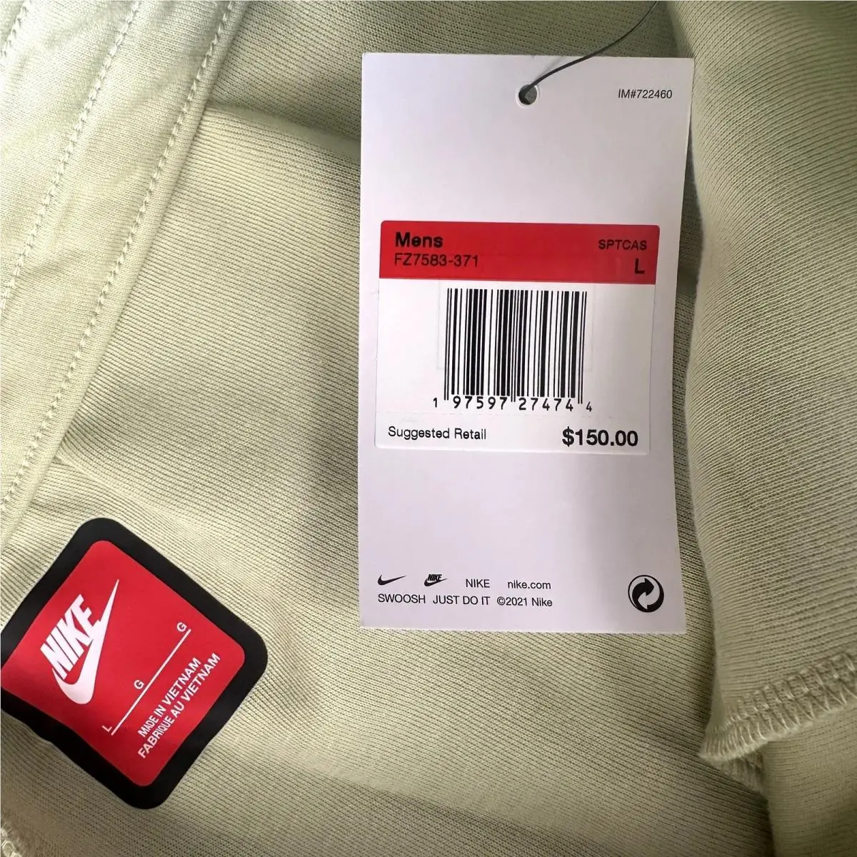 Nike clothing - Green 1