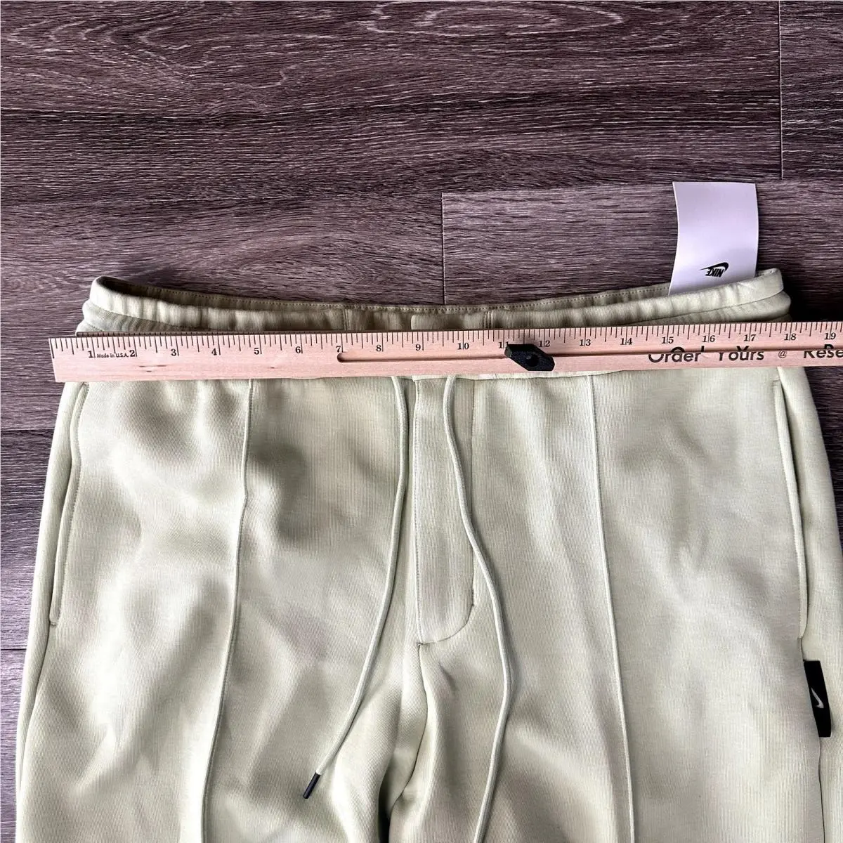 Nike clothing - Green 2